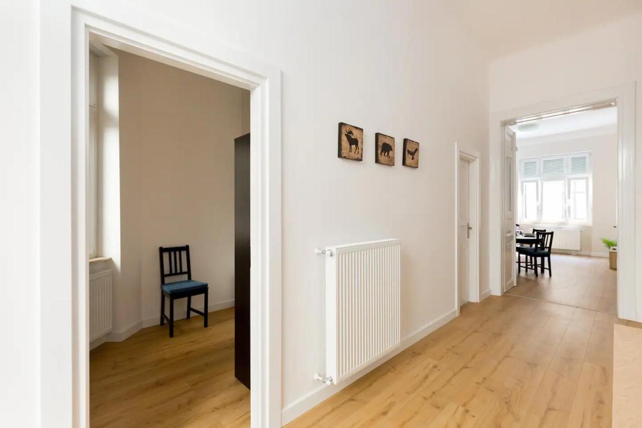 Kresz Geza 29 Westend Station 2 Bedrooms+Living Ac Budapeşte Dış mekan fotoğraf
